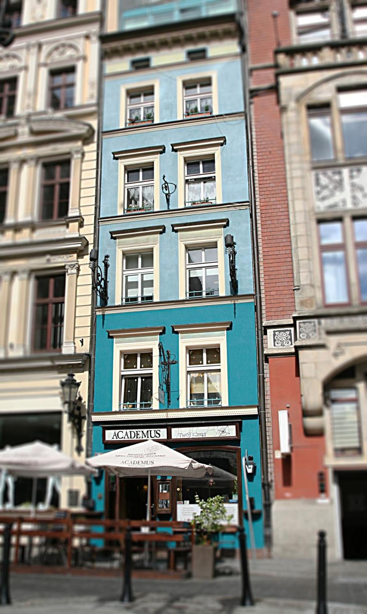 Academus Pub & Guest House Wroclaw Exterior photo