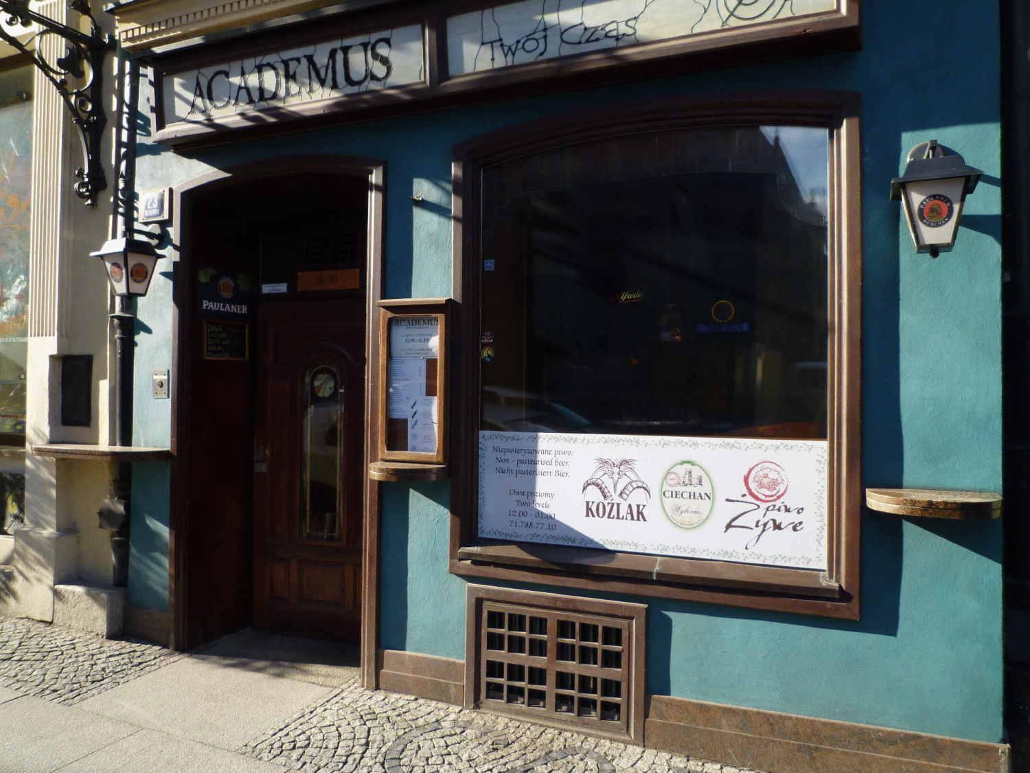Academus Pub & Guest House Wroclaw Exterior photo